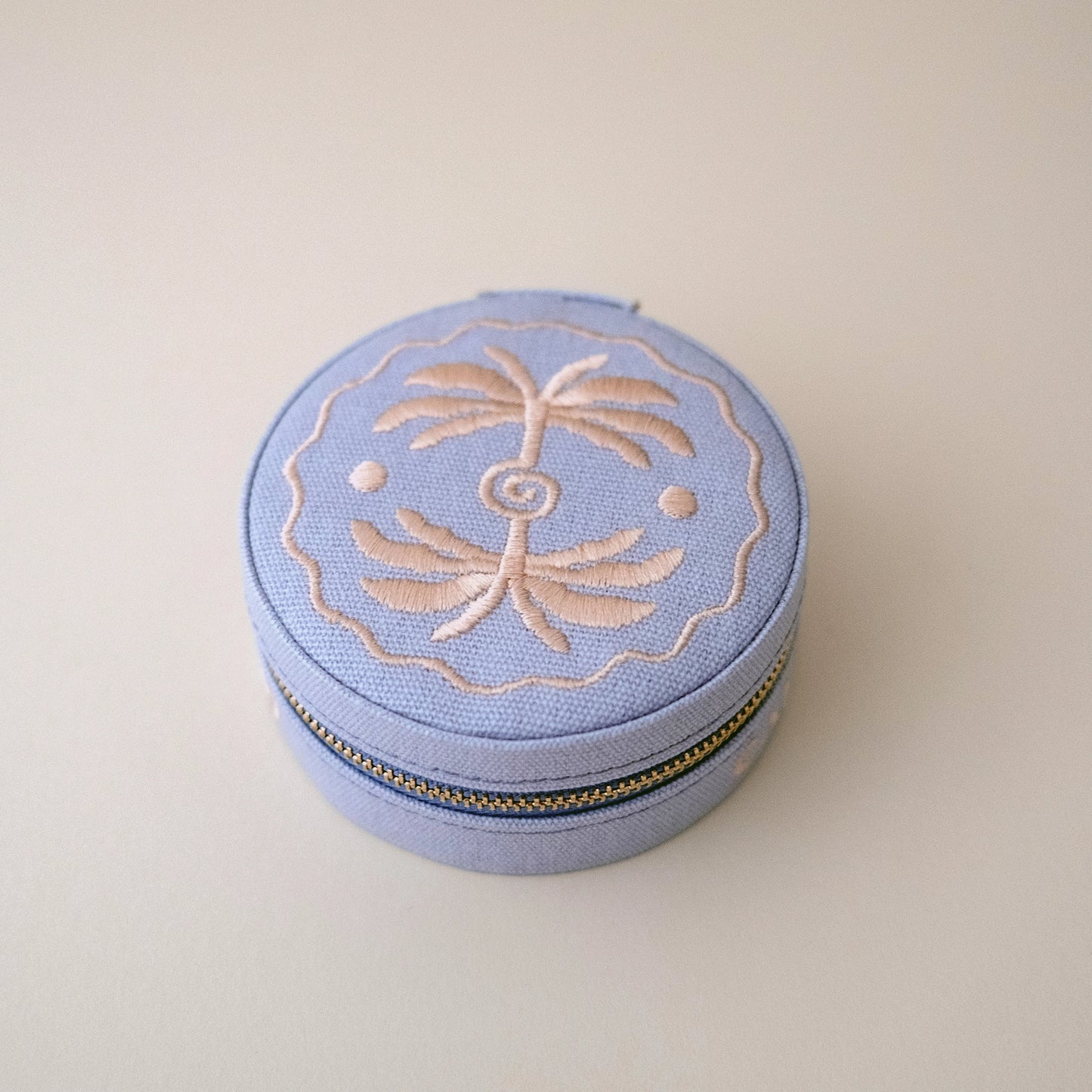 Travel Jewellery Case in Lilac Linen