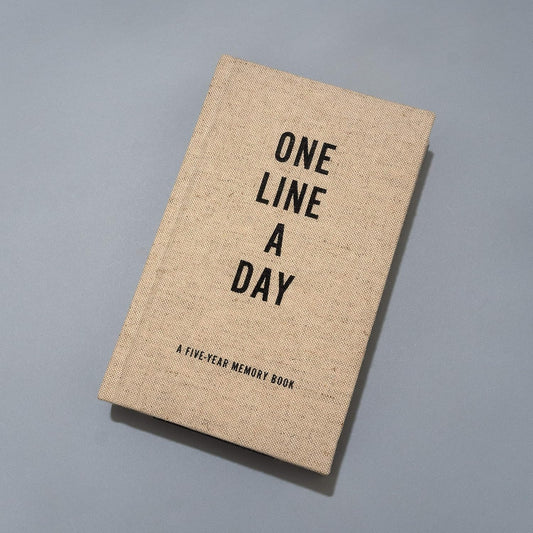 Canvas One Line a Day: A Five-Year Memory Journal
