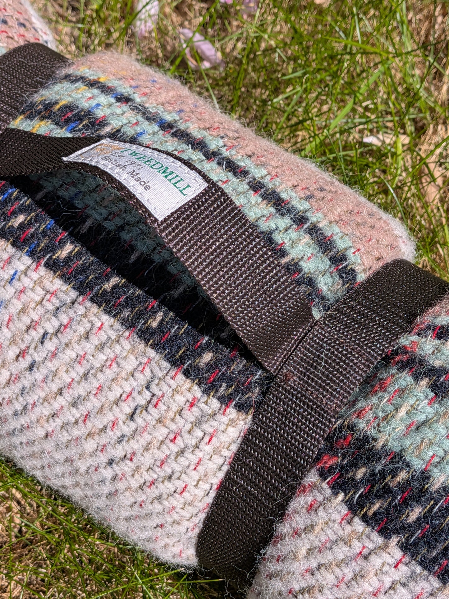 Tweedmill - Picnic Rug Roll - Recycled Wool 145x145cms - Green/Beige/Black Mix