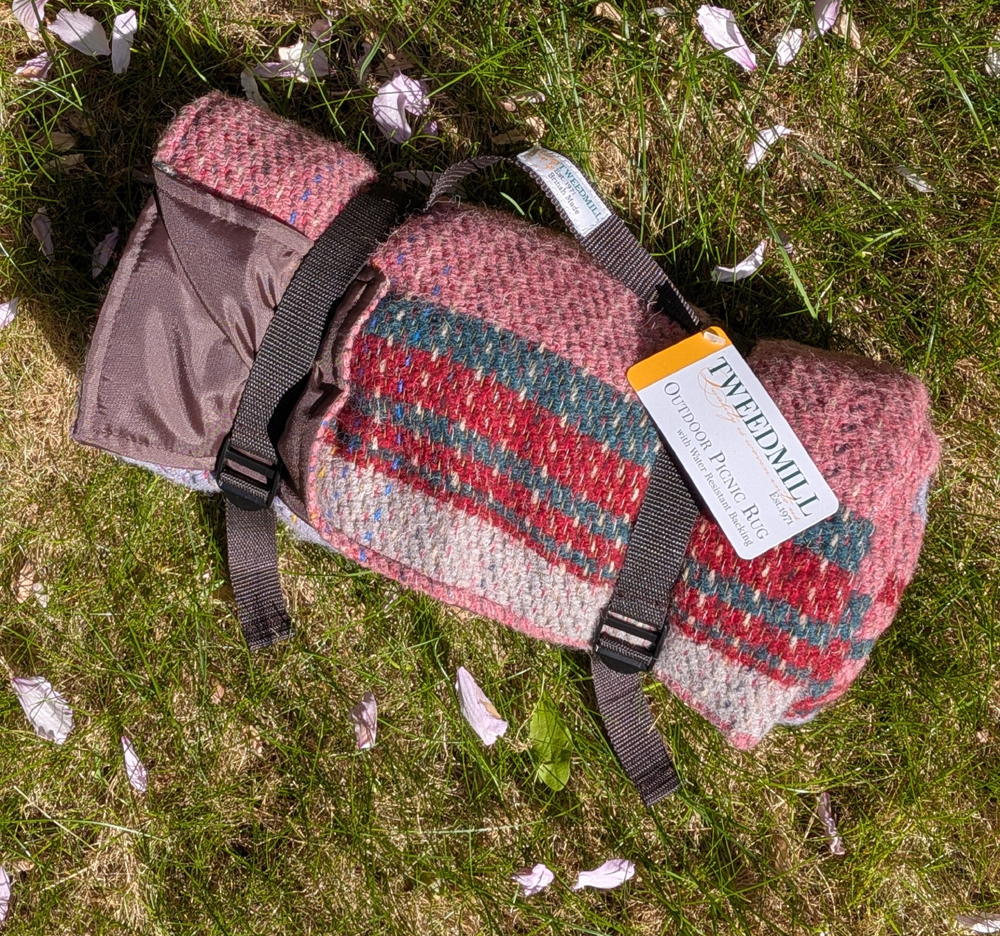Tweedmill - Picnic Rug Roll - Recycled Wool 145x145cms - Red/Green Mix