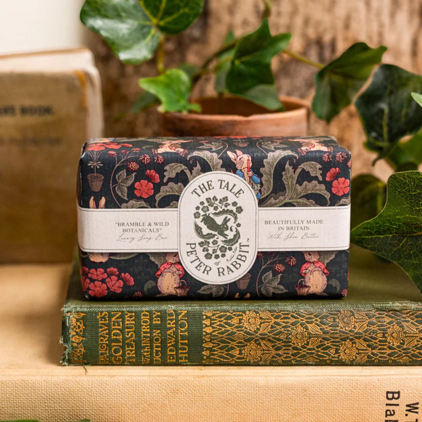 Peter Rabbit "Bramble & Wild Botanicals" Soap 190g - Vegan friendly