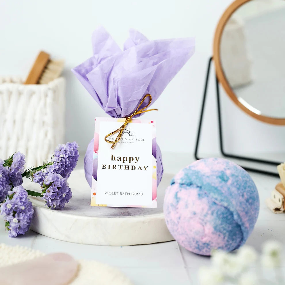 Happy Birthday - Yorkshire Violet Birthday Bath Bomb Floral Soak